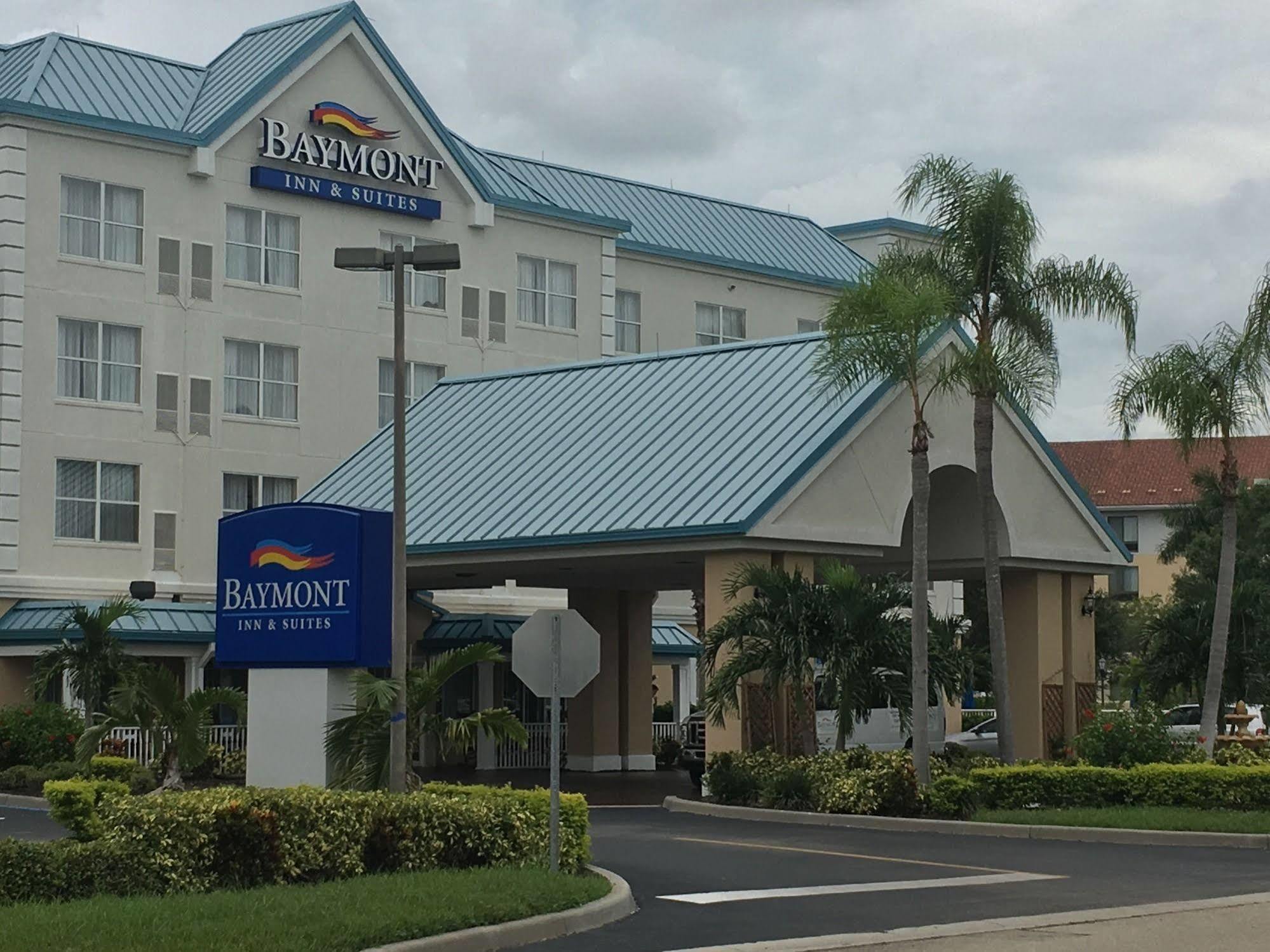 Baymont By Wyndham Fort Myers Airport Hotel Eksteriør billede